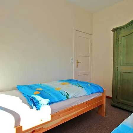 Ferienhaus Ferienhaus Direkt Am Plauer 10831 *