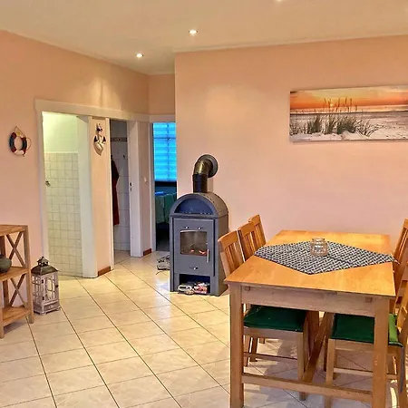 Ferienhaus Ferienhaus Direkt Am Plauer 10831 *